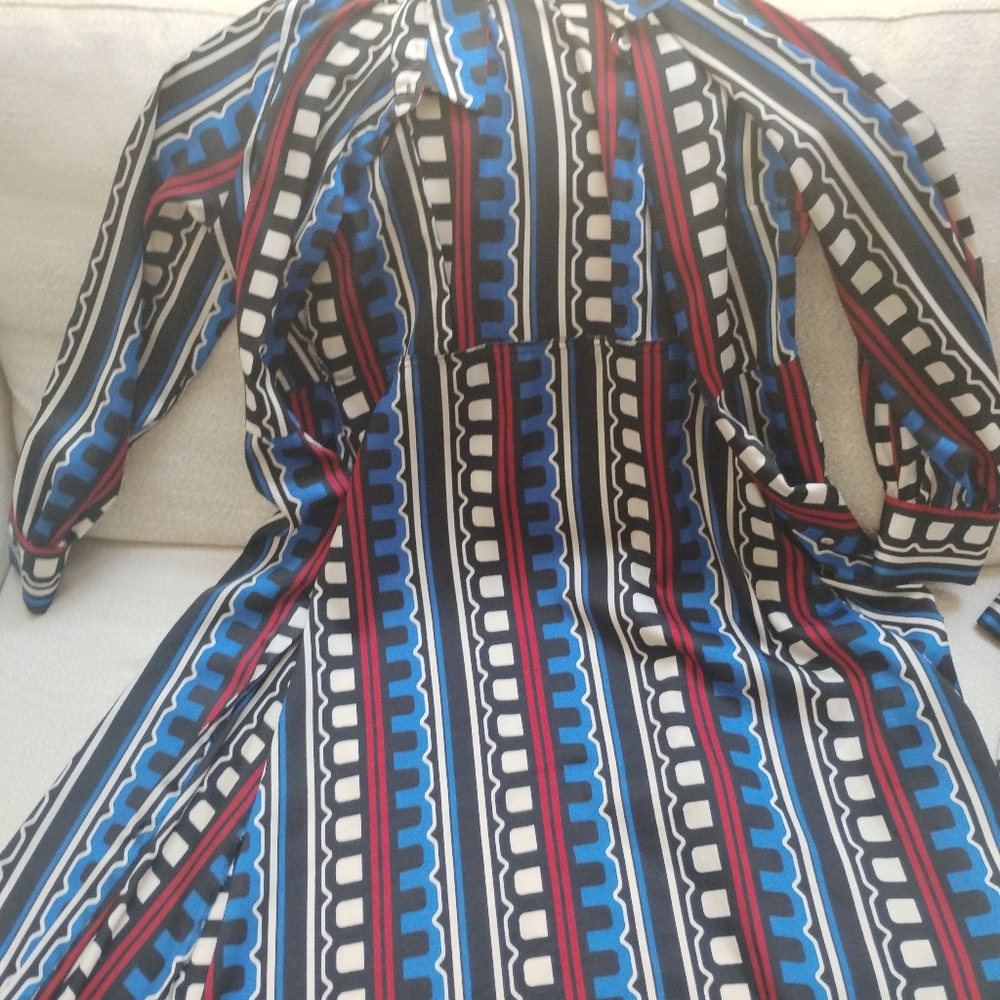 MARELLA Vibrant Long Sleeve Dress in Blue, Red, and Black
